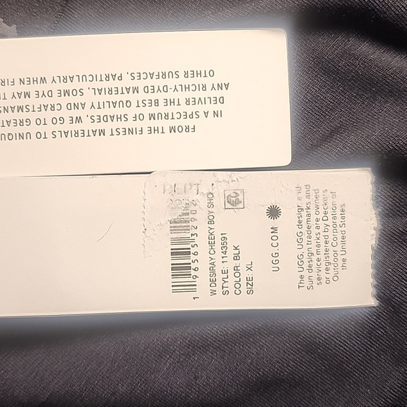 UGG Desiray Cheeky Boy Short black size XL - Picture 4 of 6